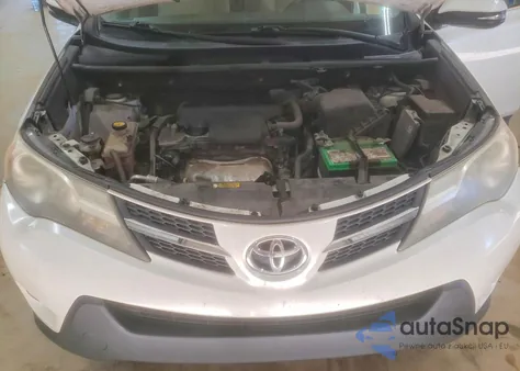 2015 Toyota Rav4 Limited z USA, uszkodzony, nr VIN 2T3DFREV8FW267691